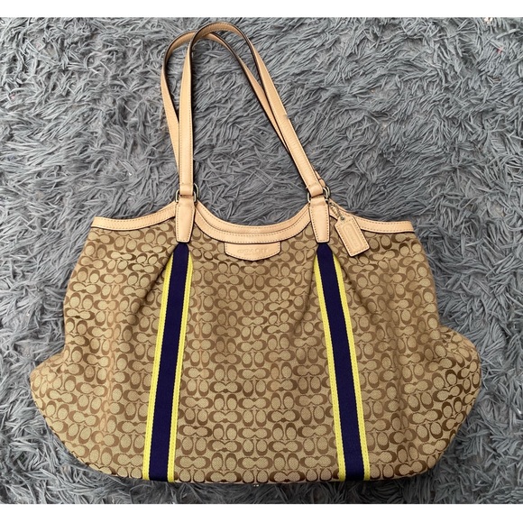 Coach Handbags - Coach Large Tote Bag